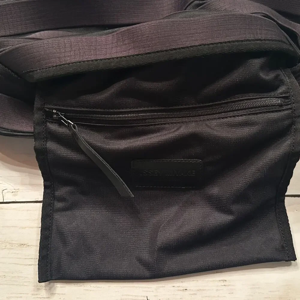 rare Issey Miyake Pleats Please Accordion Drawstring Bag Dark Brown/Black Purse